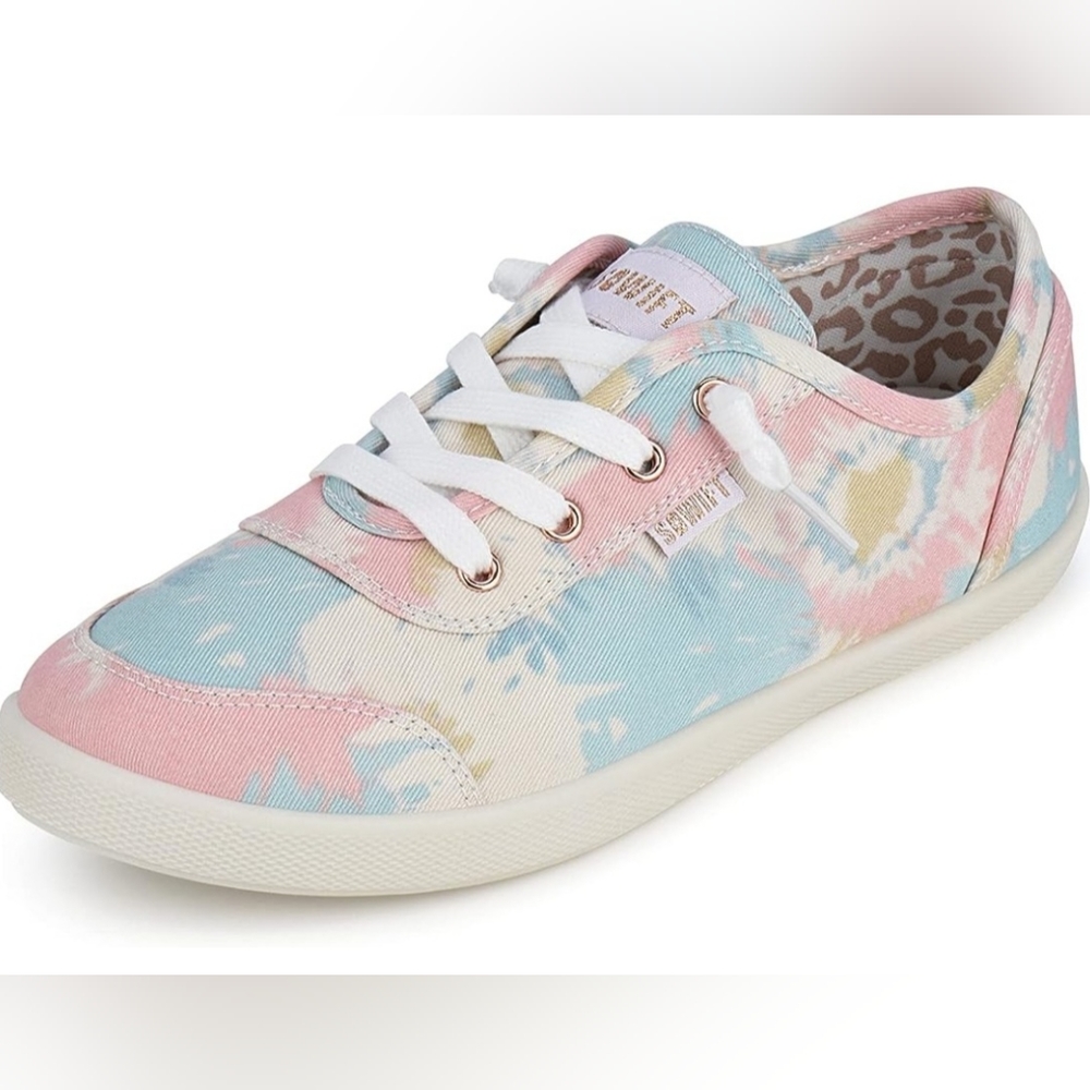 NWT SOWIFT SNEAKERS SIZE 8.5